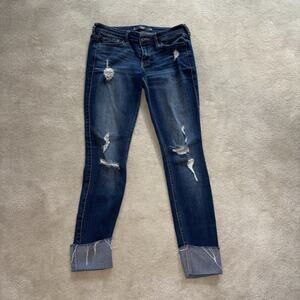 Hollister Classic Stretch Low-Rise Crop Super Skinny Size 1 W28 L26 Distressed